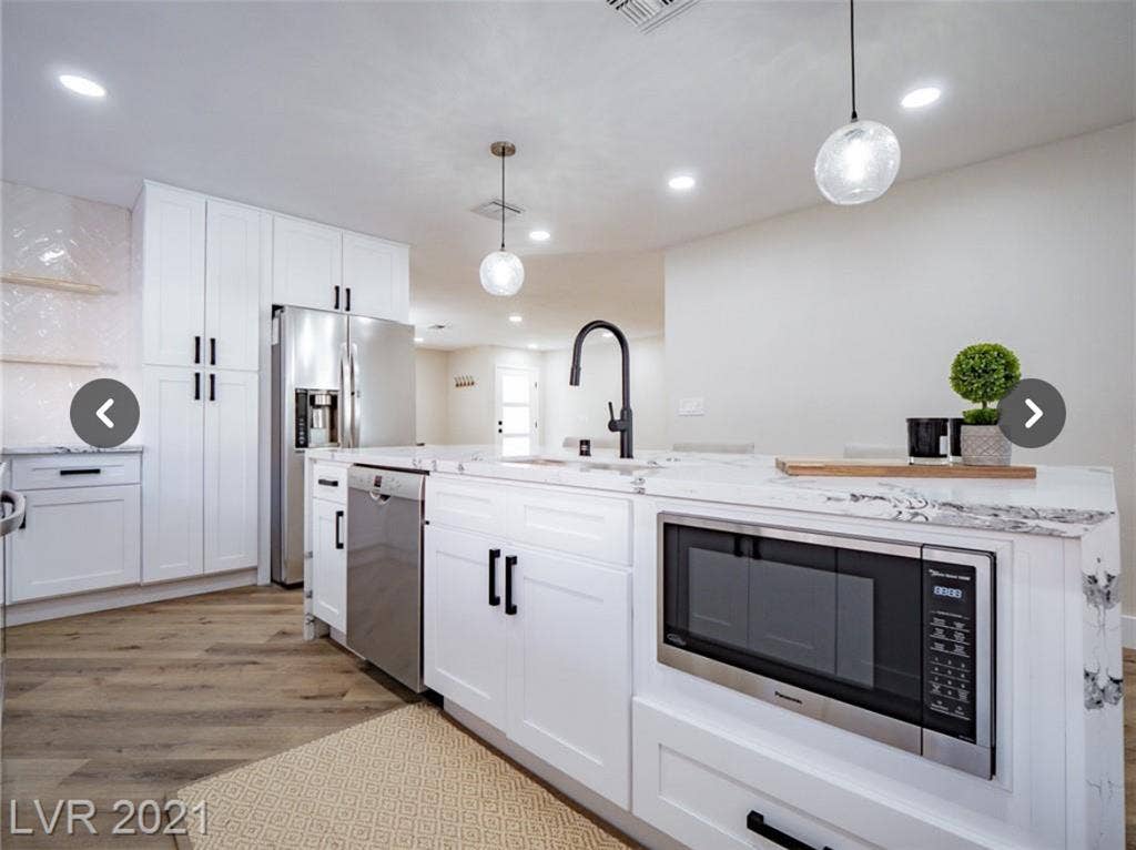 Room for Rent - May 29th