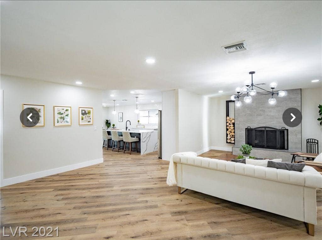Room for Rent - May 29th