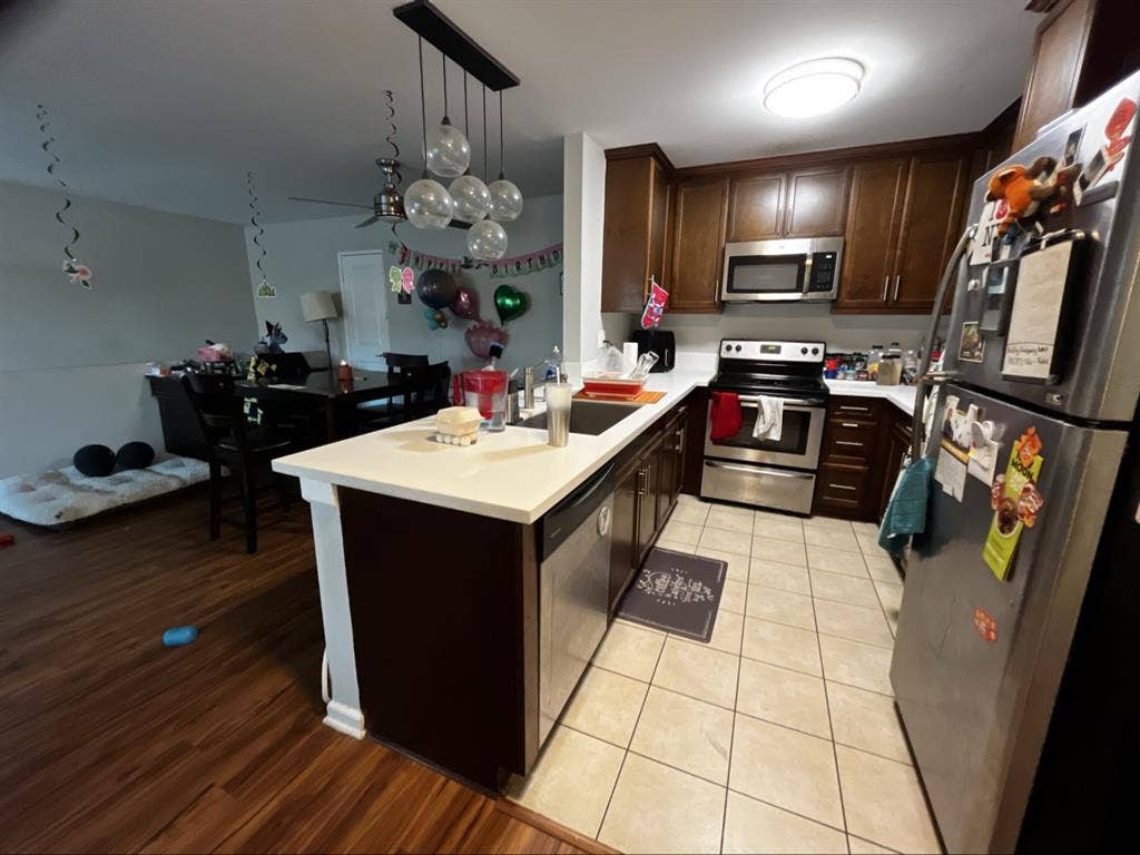 PRIVATE ROOM - NORTH GLENDALE
