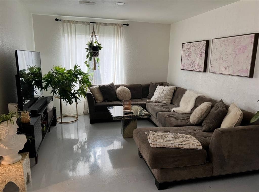 Private room for rent in 95833