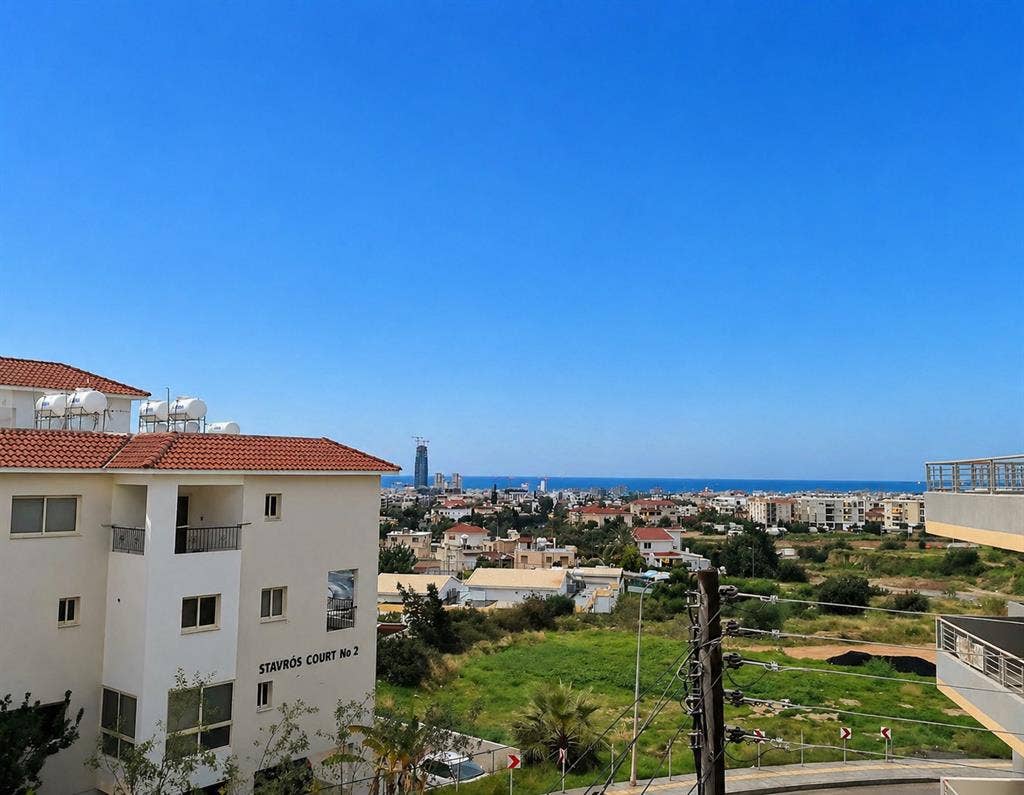 Beautiful & modern with sea view ✨