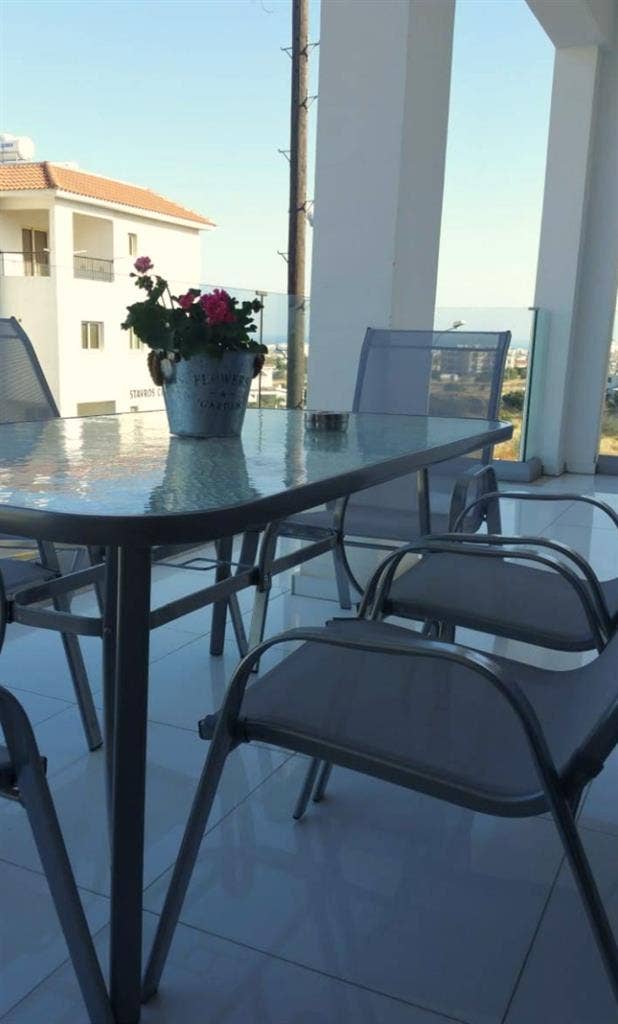 Beautiful & modern with sea view ✨
