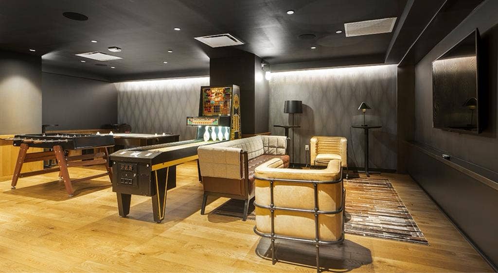 Private Room in Luxury Buildingg