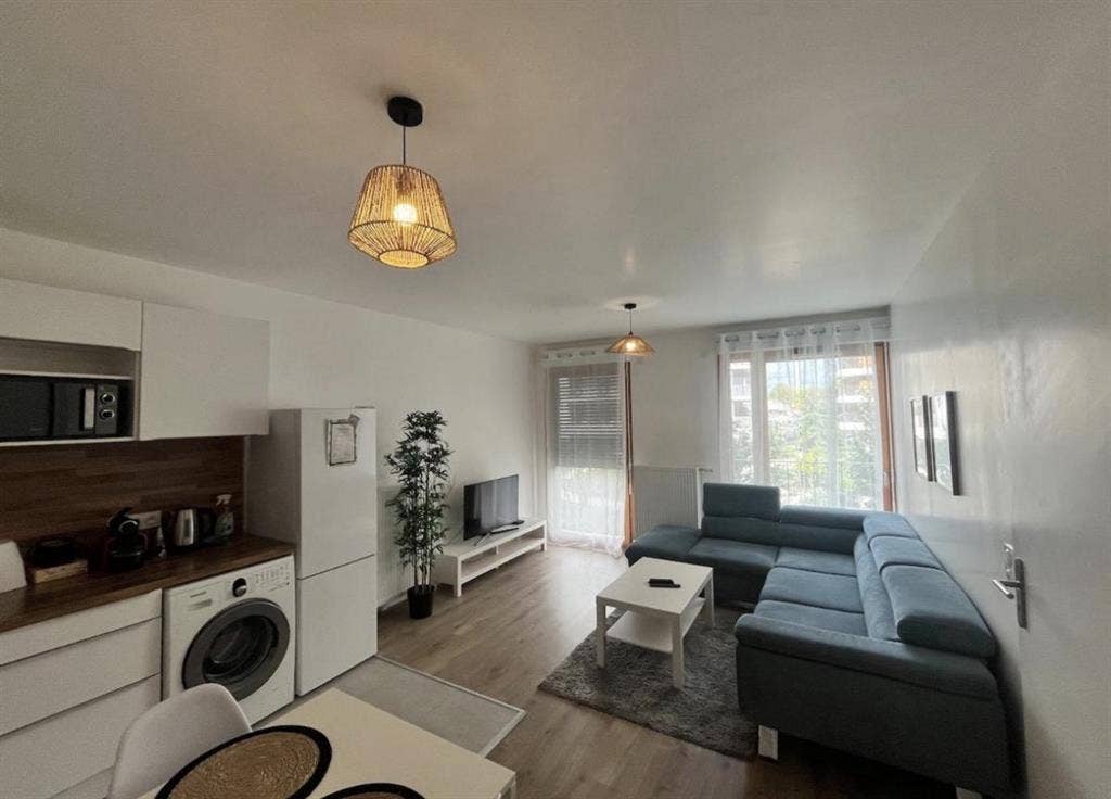 Apartment F2 Orly City