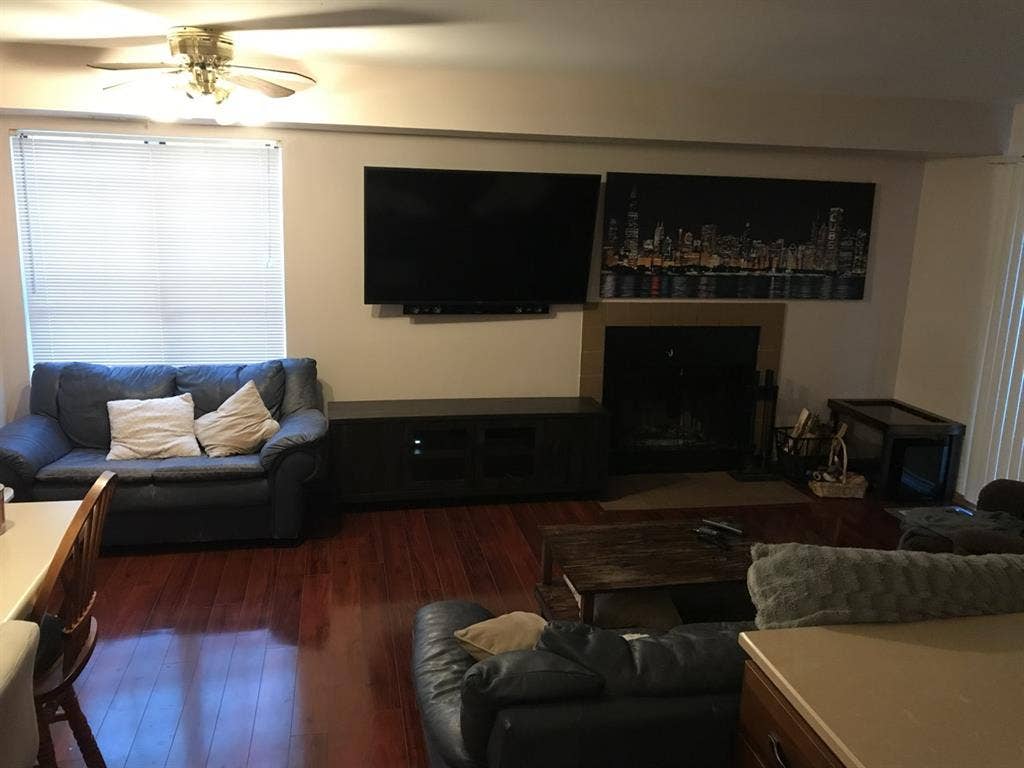 Furnished bedroom w/ walk in closet