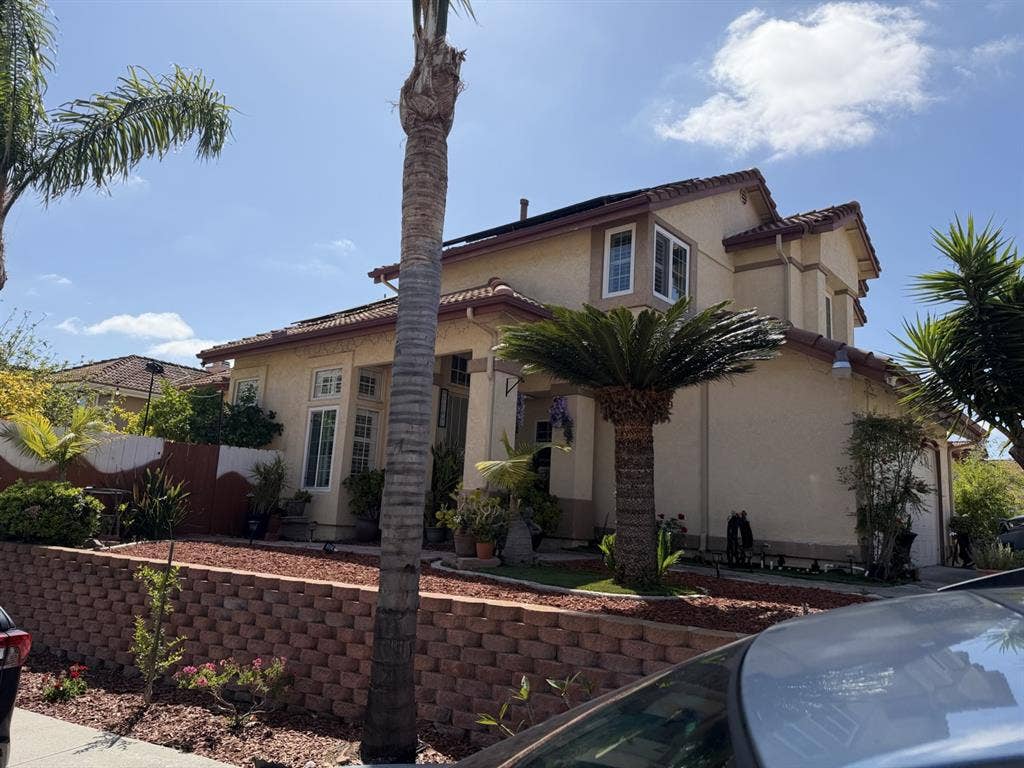 Beautiful home on safe & clean neig