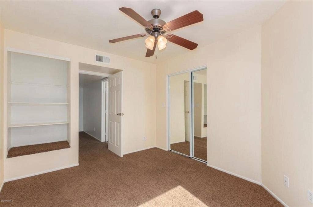 Private Bdrm/Bathrm Quiet Townhouse