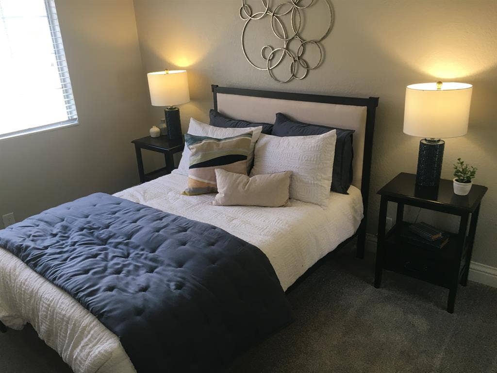 Seeking Roommate | Move in: June 1