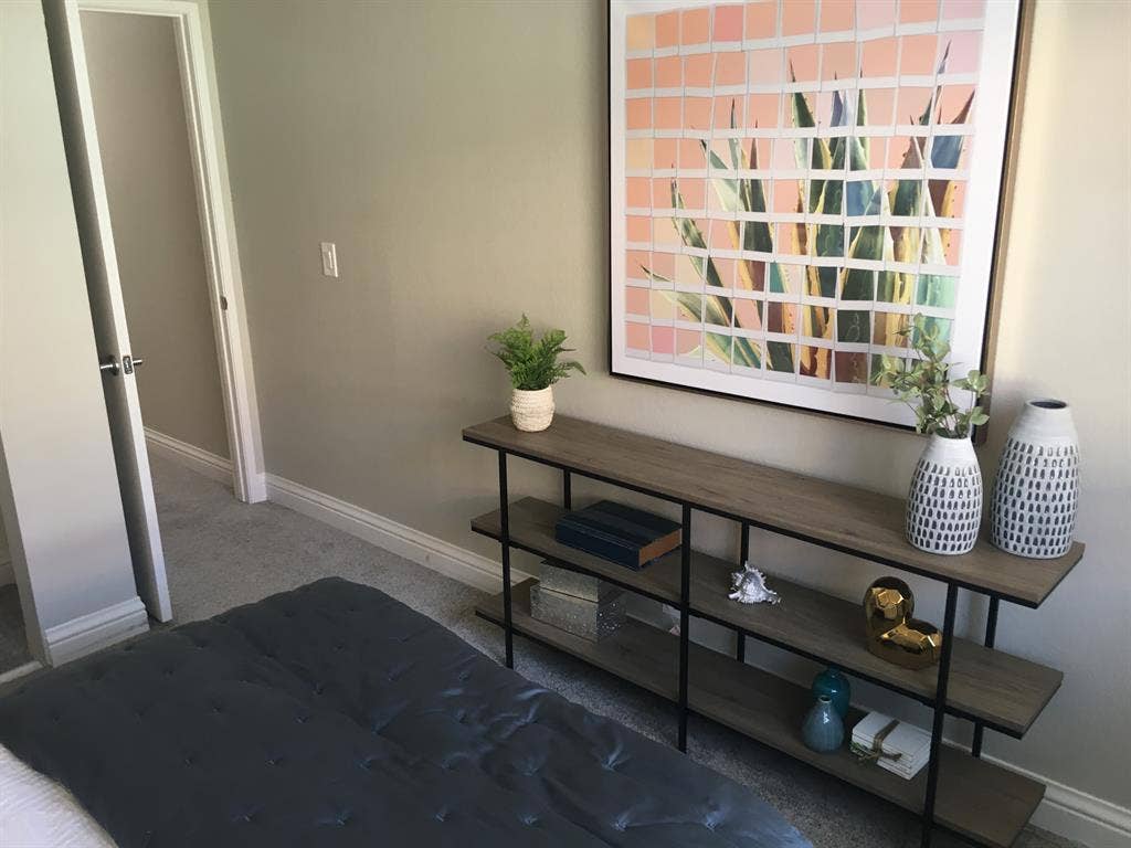 Seeking Roommate | Move in: June 1