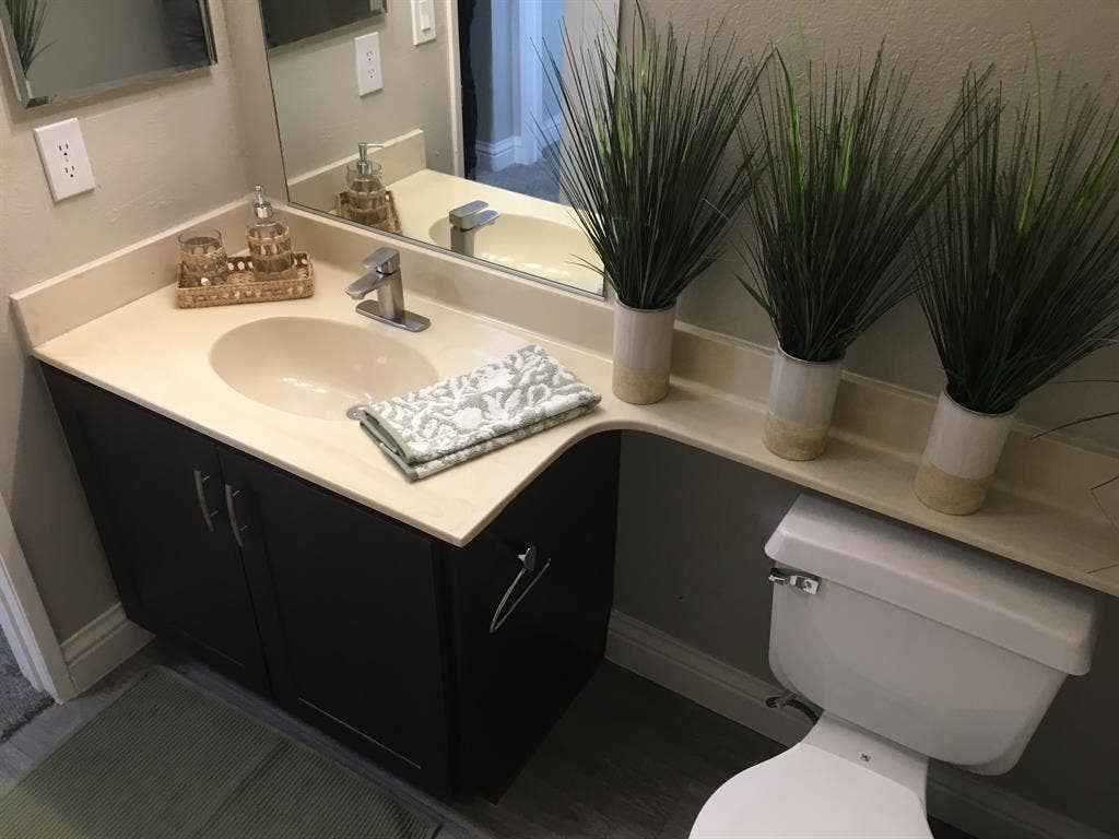 Seeking Roommate | Move in: June 1