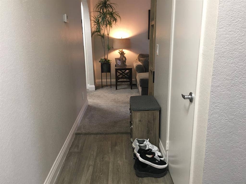 Seeking Roommate | Move in: June 1
