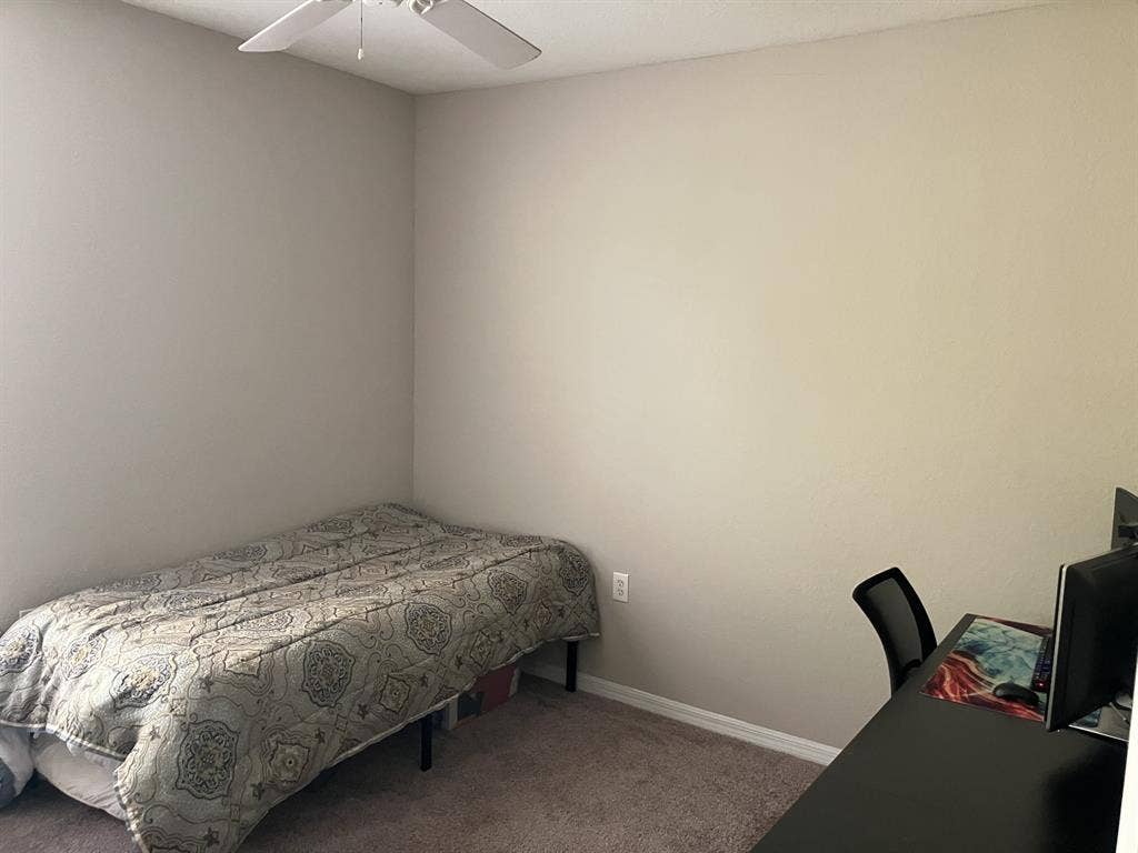Private Room, Shared Bathroom