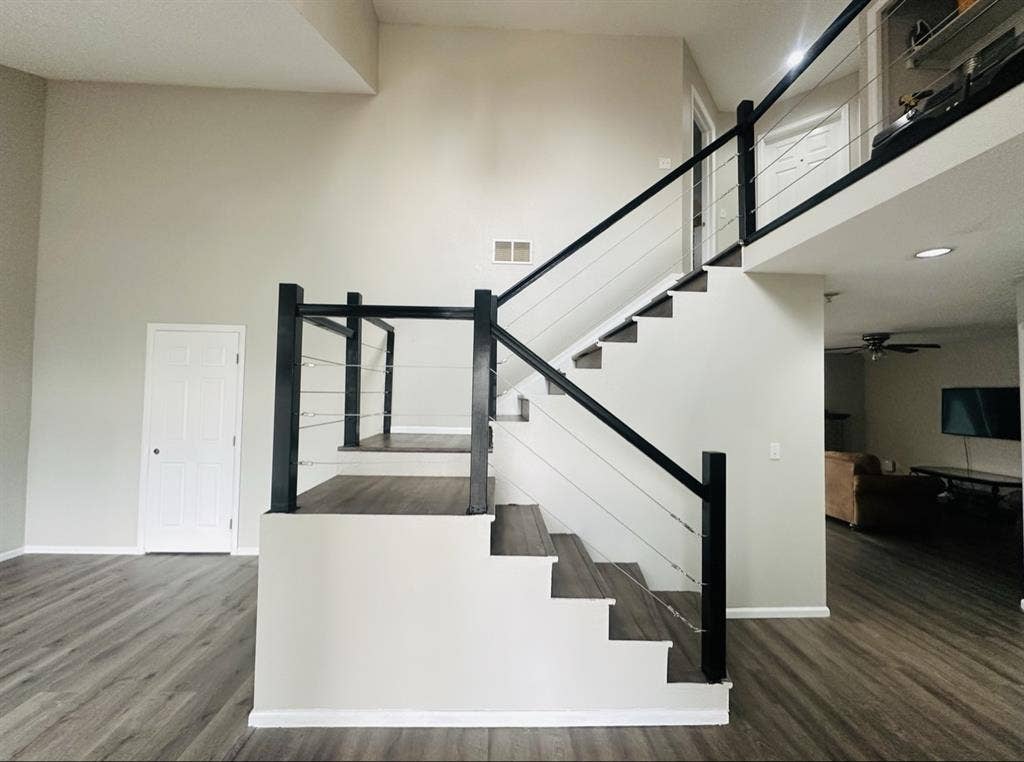 Furnished Room–$900 month to month