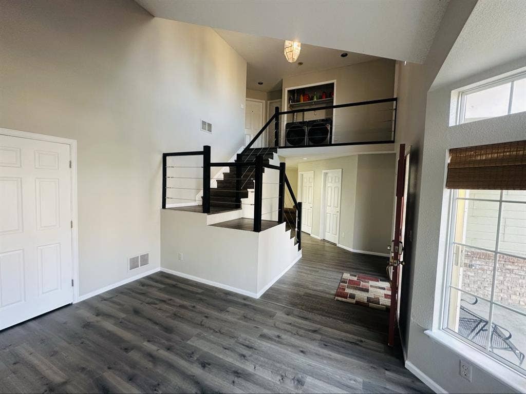 Furnished Room–$900 month to month