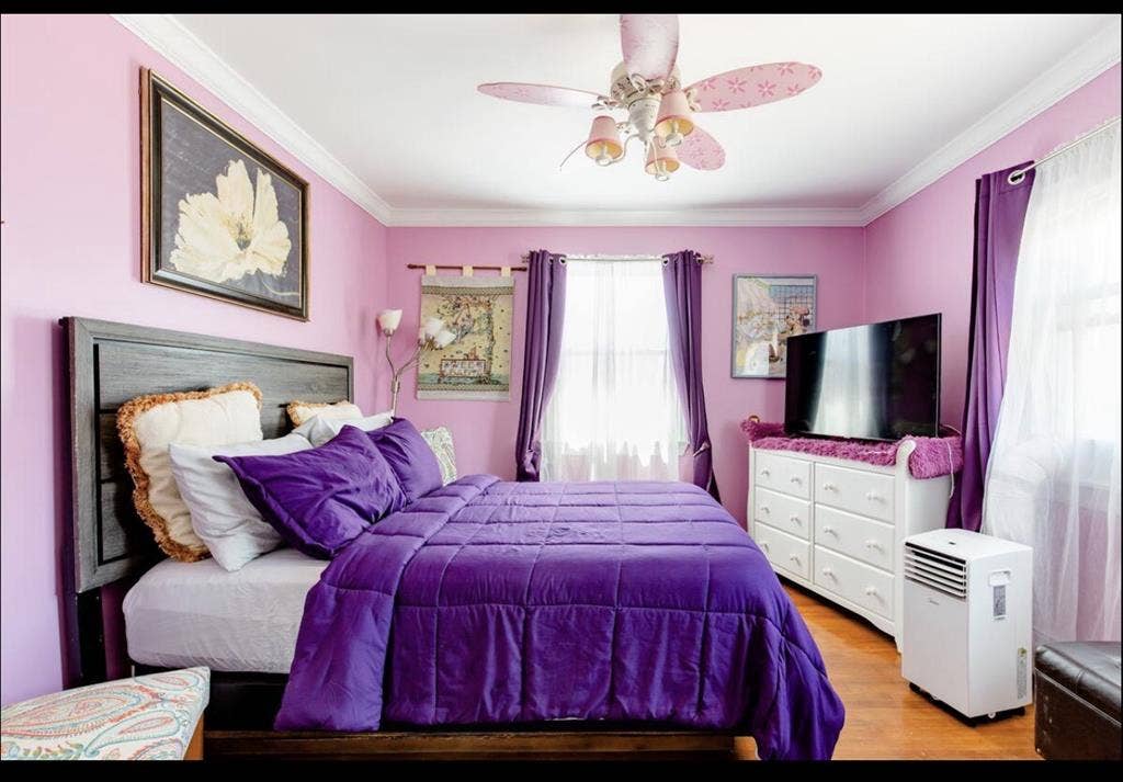Pink room
