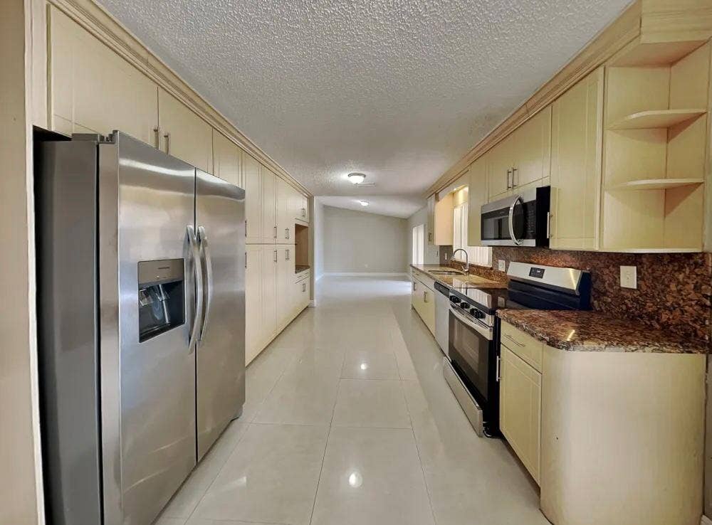 New Listing Txt 786 (72four) 4845
