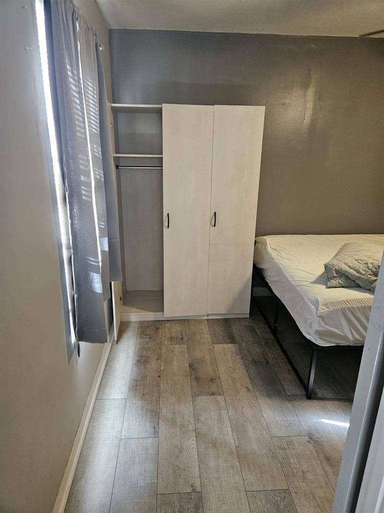 Furnished Room For Rent Walk To ALL