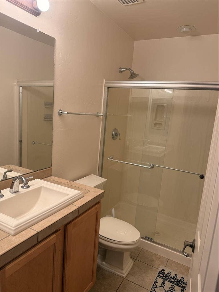 Specious semi furnished room