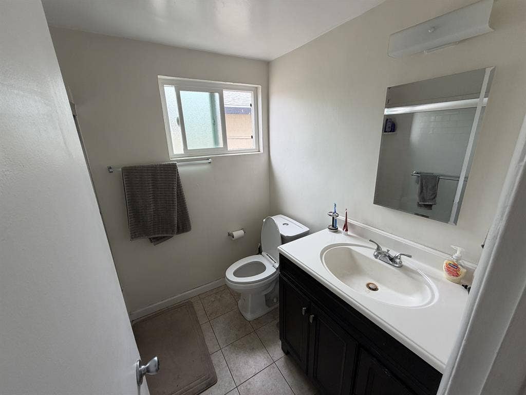 2 Rooms Available in 3-Bed Apt