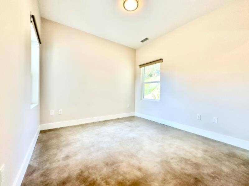 ROOM FOR RENT – LINDA VISTA HOUSE