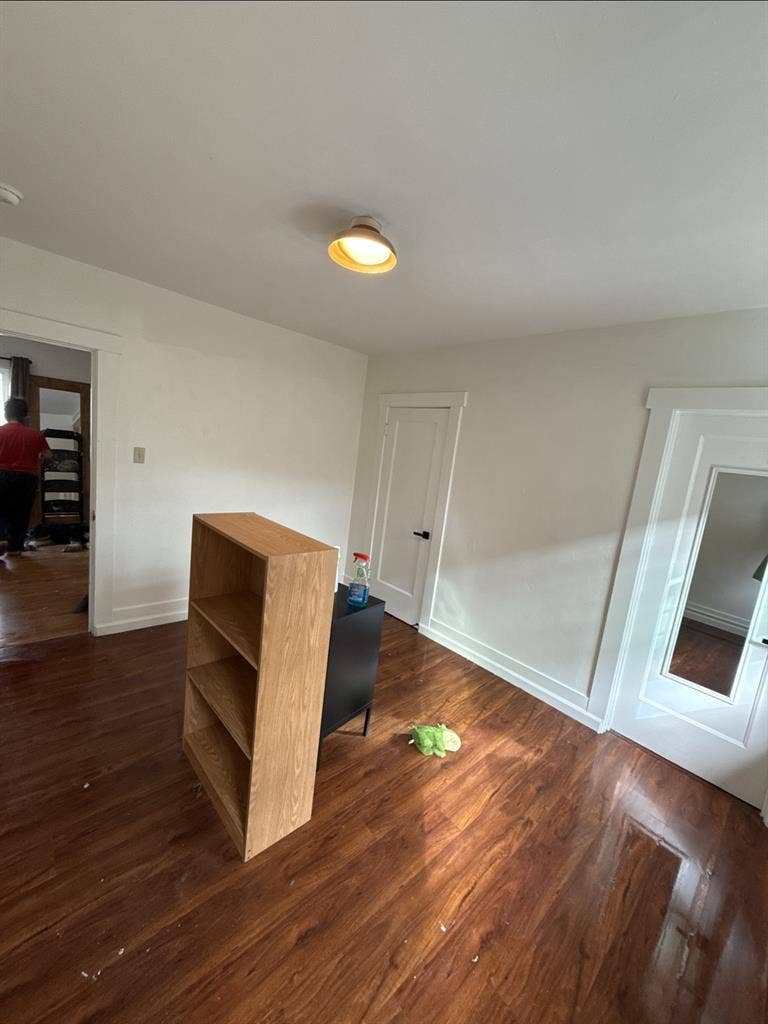 Room for rent