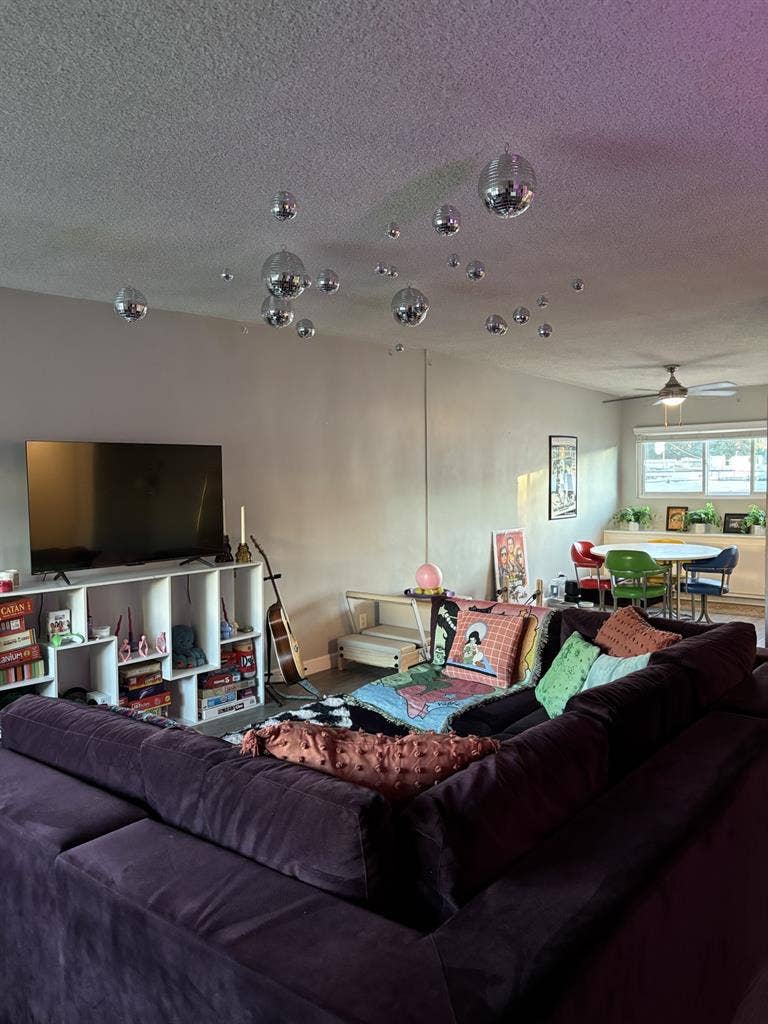 Room for rent! Studio City, CA