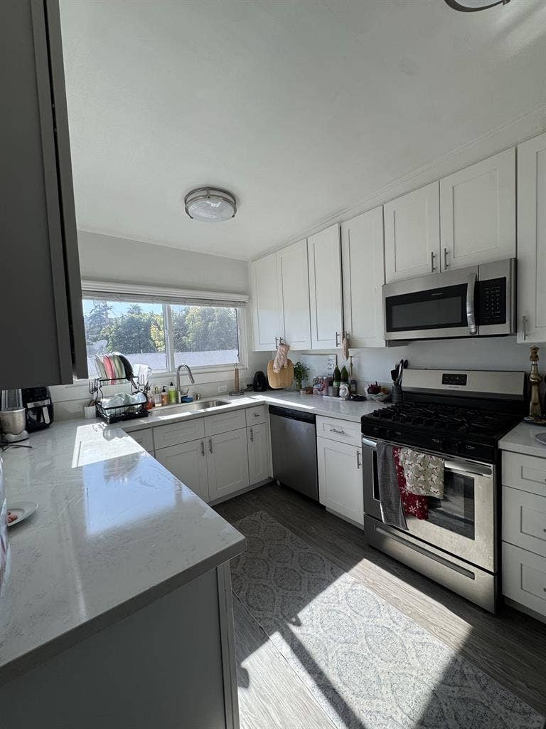 Room for rent! Studio City, CA