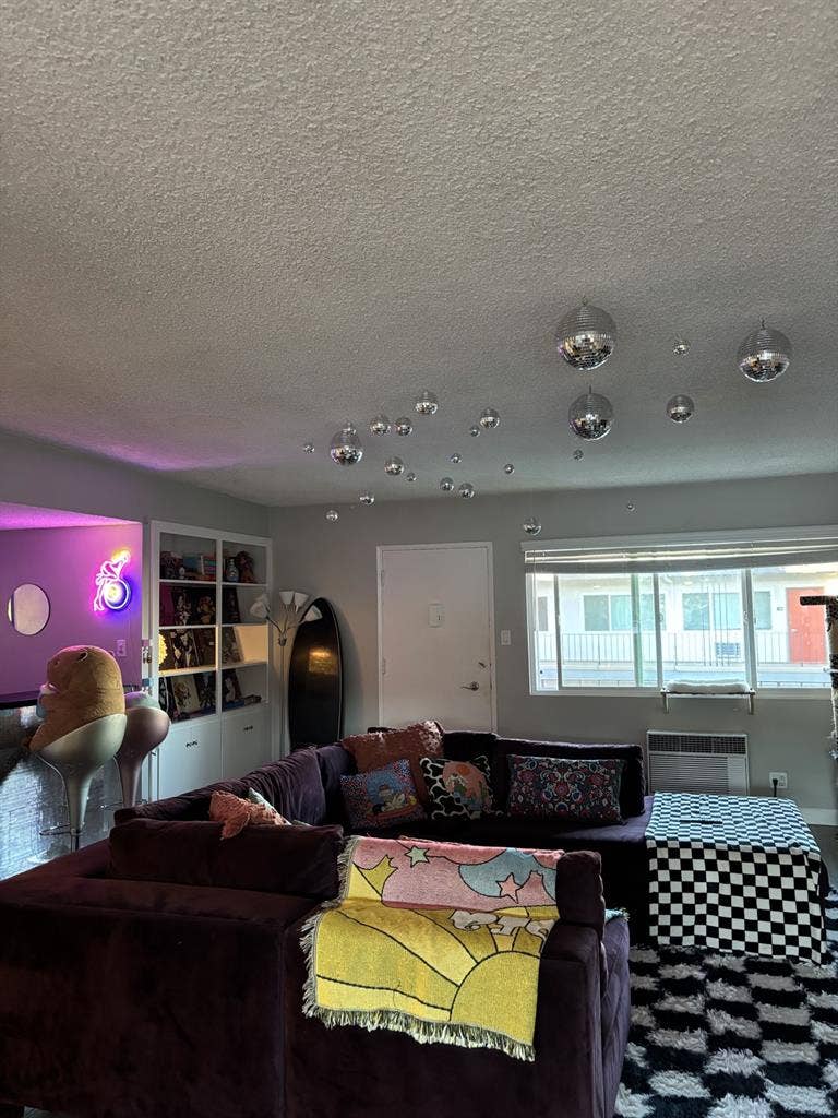 Room for rent! Studio City, CA