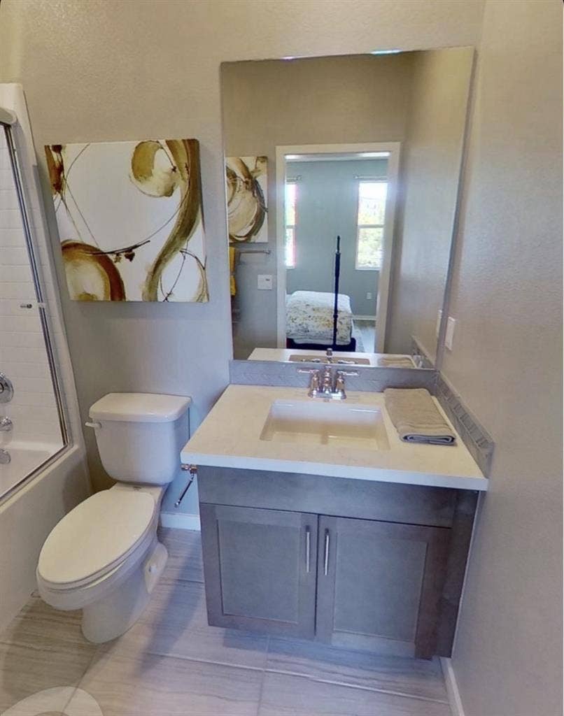 ROOM/STUDIO for rent