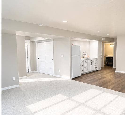 Home in Exchange for Housekeeping!