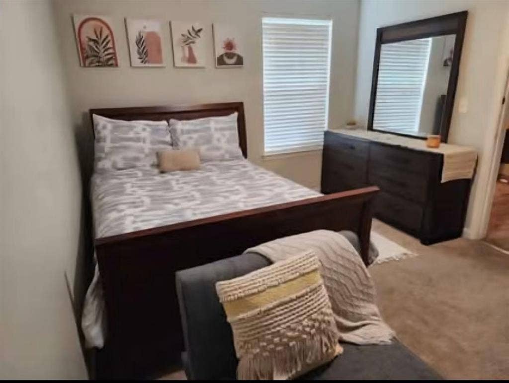 Private Room for Prof Female