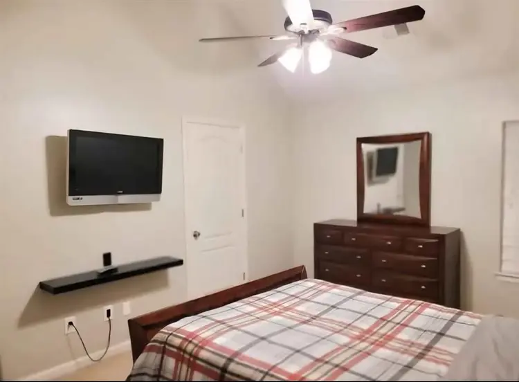 Private Room for Prof Female