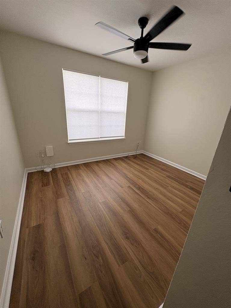 Seeking 2 roommates near FSU