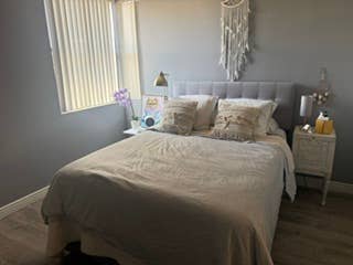 Beautiful NoSco bed/bath