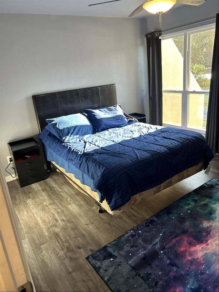 Second floor for rent