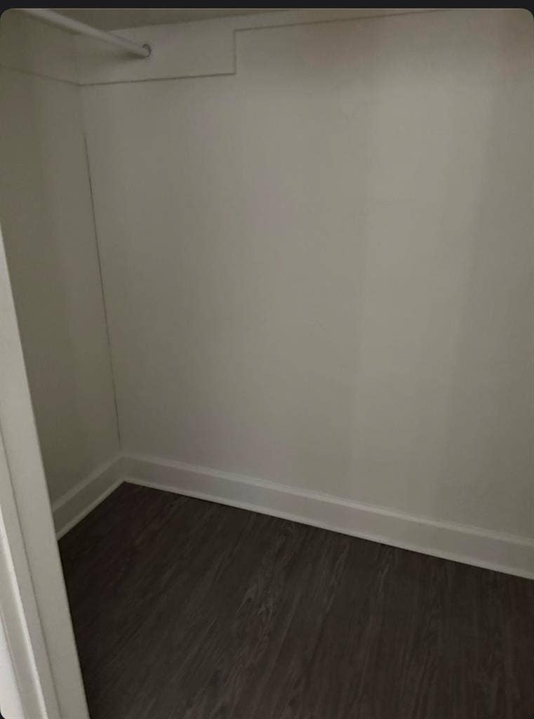 $1000 room for rent