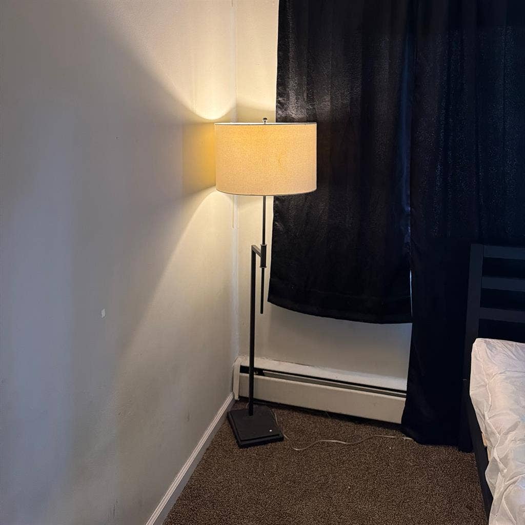 750$ room for rent in Lakewood