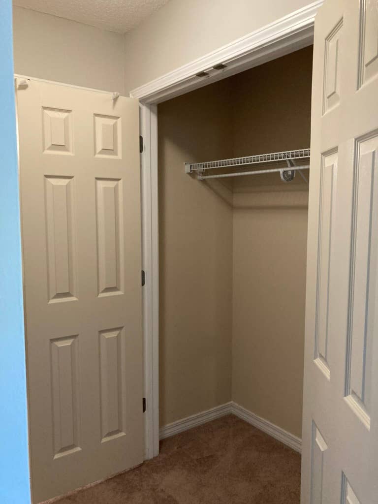 Room for Rent in Home
