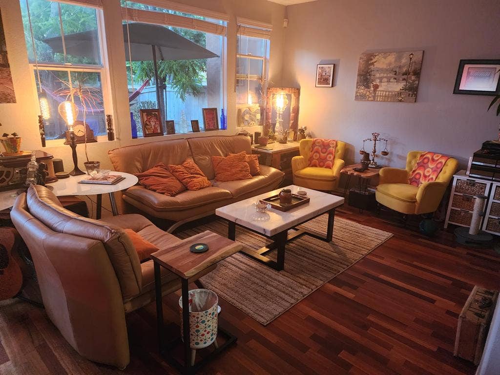 2 bedrooms for rent