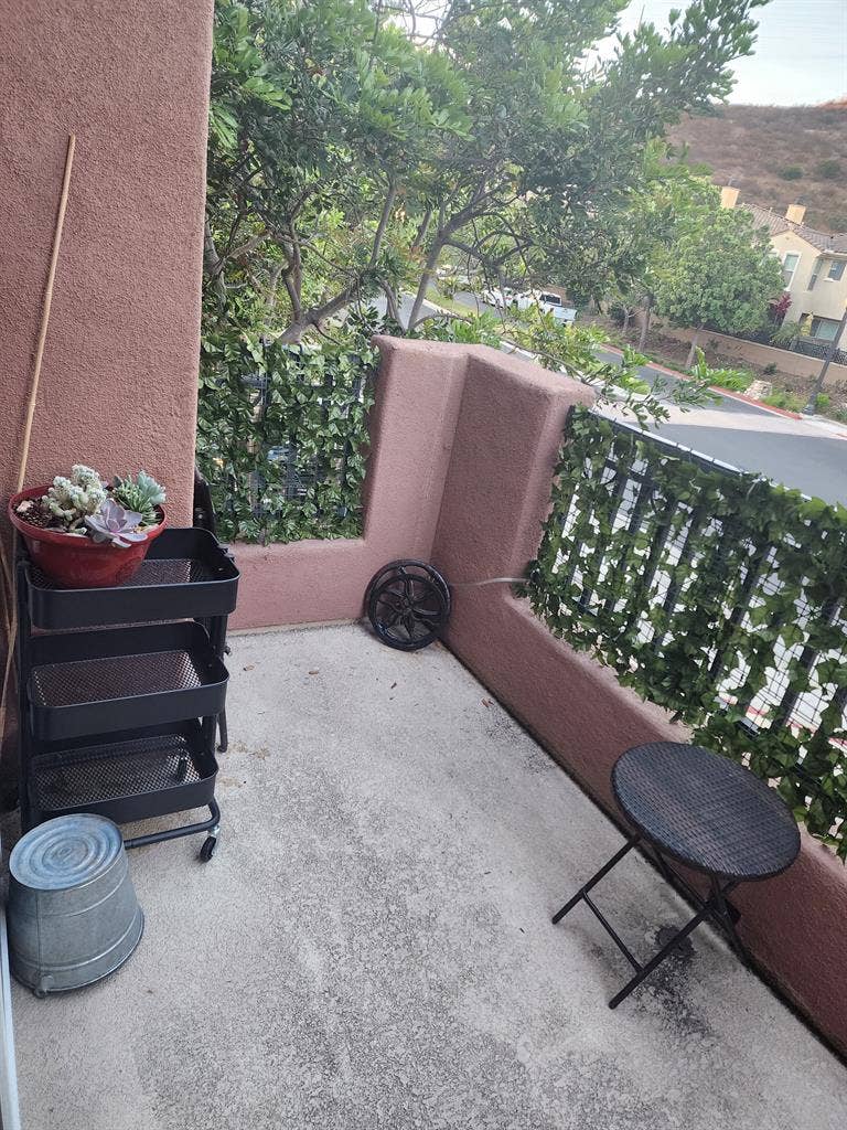 2 bedrooms for rent