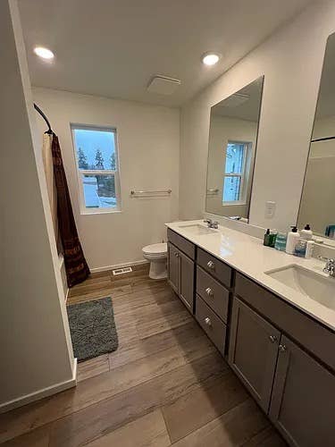 2 Rooms In Shared Home