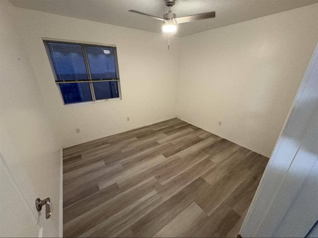 House with two rooms for rent!