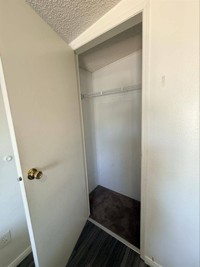Room for Rent in Santa Ana