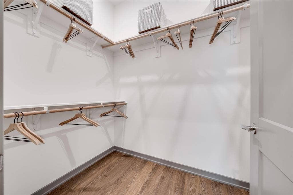 1 ROOMMATE NEEDED