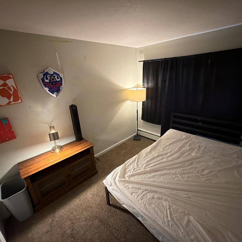 750$ Room for rent in Lakewood