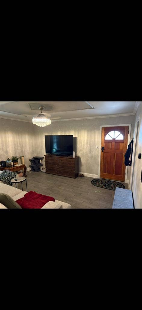 I have 2 rooms for rent