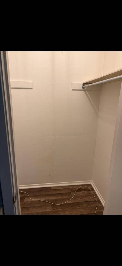 I have 2 rooms for rent