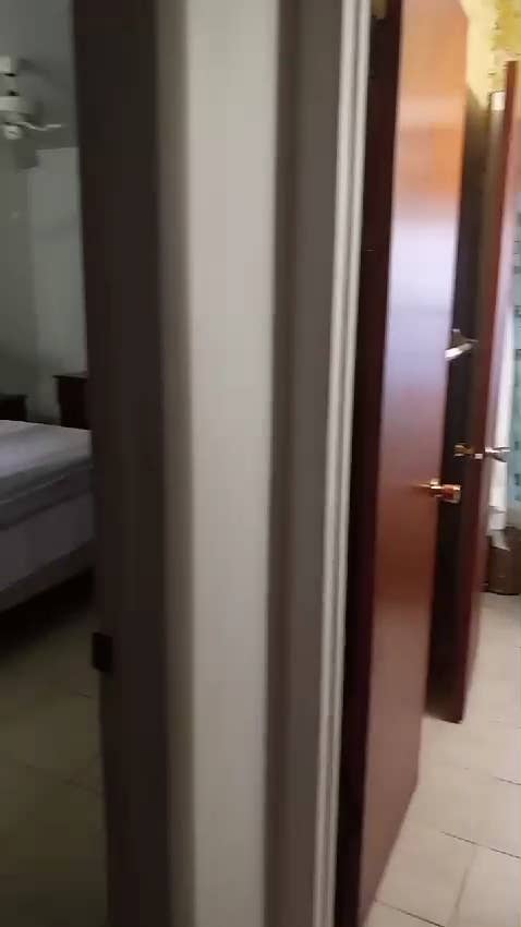 Room with semi-detached bathroom
