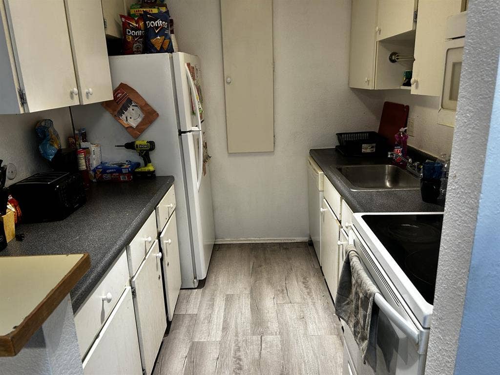 Furnished Move-in Today