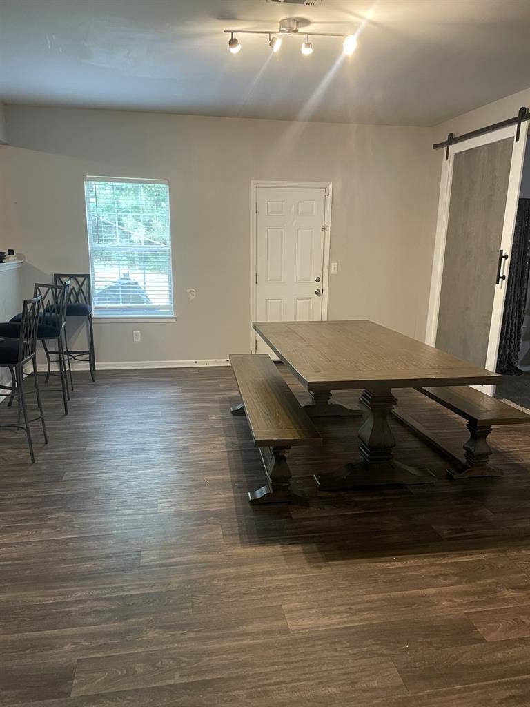 Furnished Room 1200